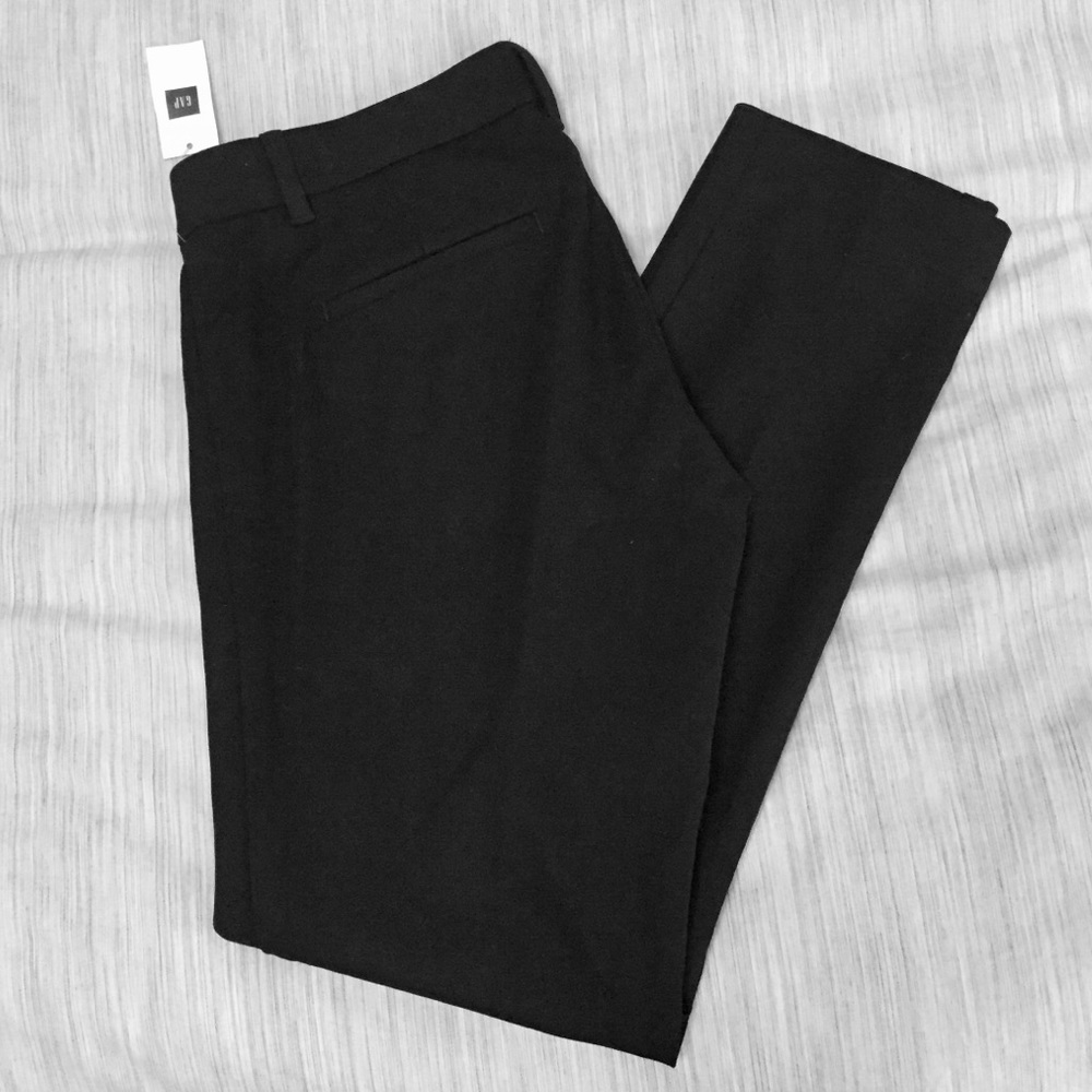 GAP black skinny ankle pants, size 4